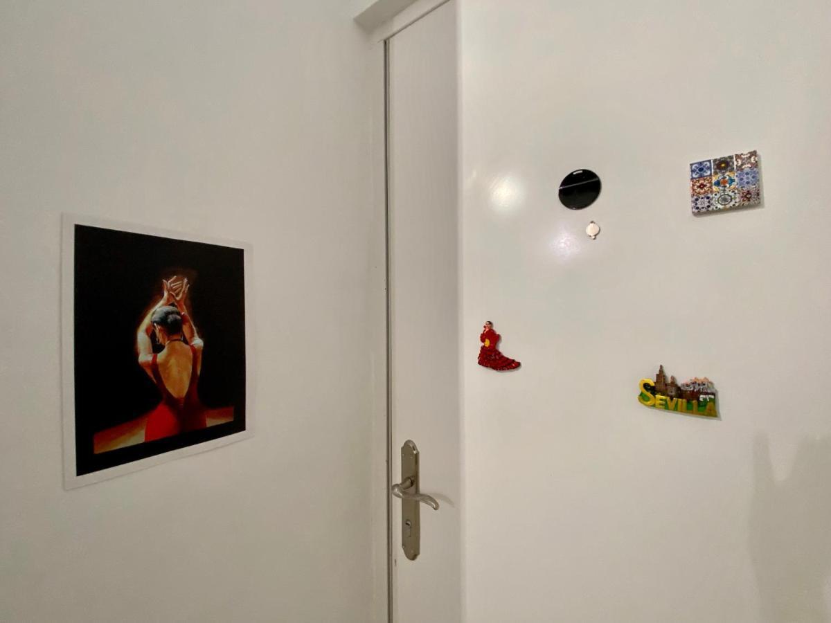 Appartamento Cosy studio in Alameda district Siviglia Esterno foto