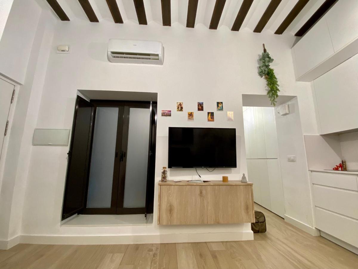 Appartamento Cosy studio in Alameda district Siviglia Esterno foto